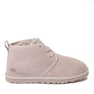 Ugh Neumel Grey sz 7